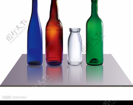 AI画的写实玻璃瓶图片