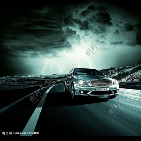 奔驰S65闪电图片