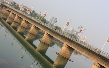 跨江桥图片