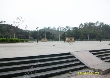 温泉之乡广场图片
