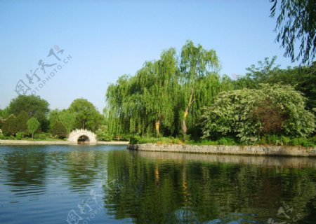 洹水公园景色图片