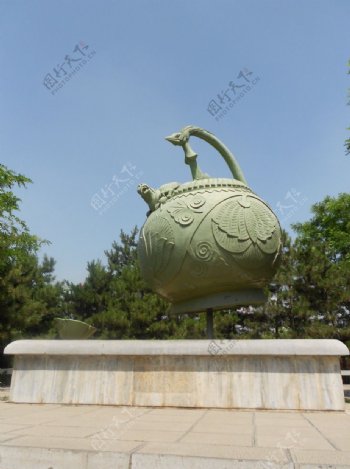 茶壶雕塑图片