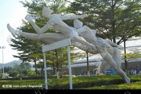 广州体育馆雕塑图片