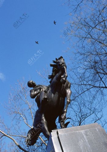 美国骑马将军铜像图片