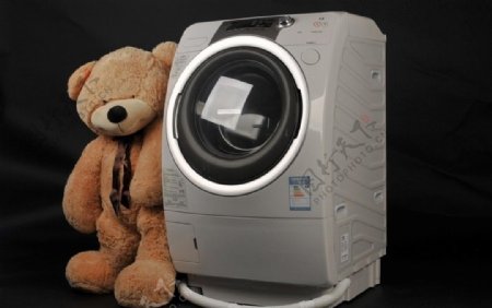 东芝滚筒式全自动洗衣机图片