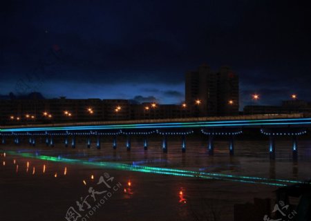 大桥夜景亮化照明设计方案图片