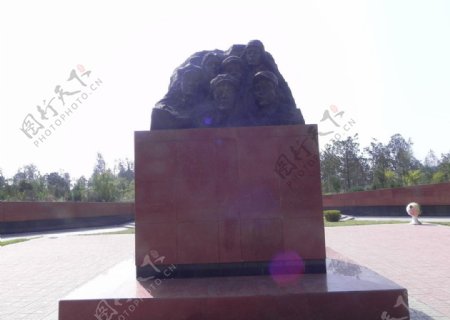 合阳烈士纪念碑图片