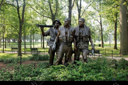 华盛顿二战纪念雕塑图片