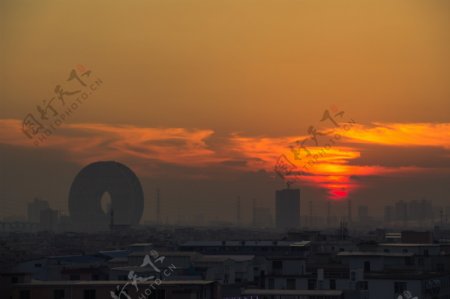 广州圆与夕阳图片