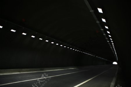 隧道灯图片