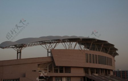 郑州大学体育馆图片
