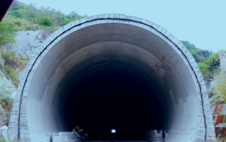 铁建工程排塘山隧道图片