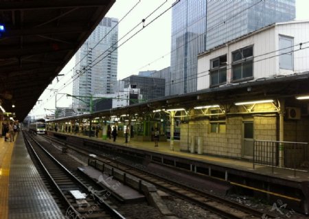 日本地铁站台图片