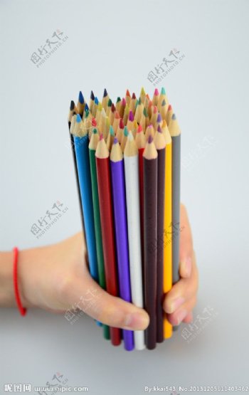彩色铅笔学习玩具图片