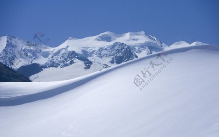 秦皇岛祖山雪景图片