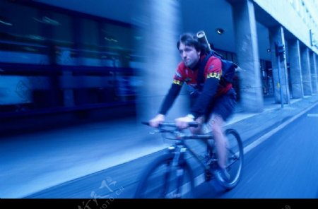 自行车赛车手图片