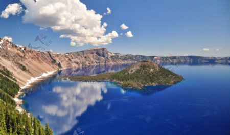 美丽湖泊景观图片