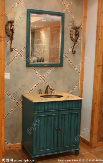 古典浴室柜图片
