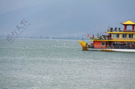 洱海游船图片