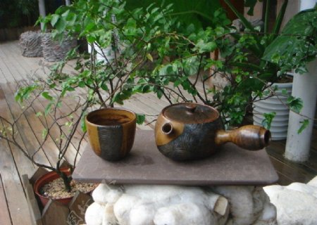 日式传统茶具图片