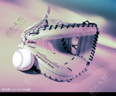 垒球手套图片