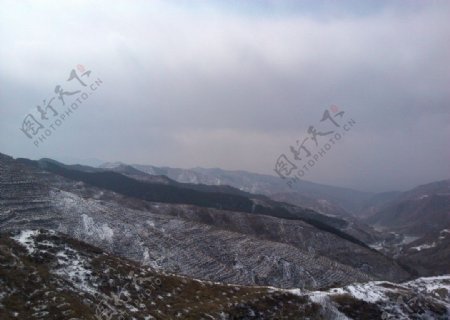 芦芽山雪景图片