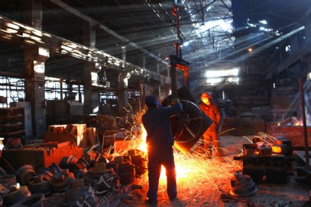 炼钢生产图片