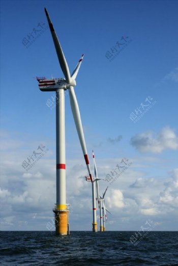 海上风力发电图片