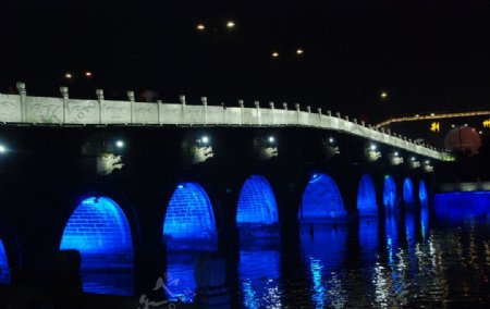 荆州古城九龙桥图片