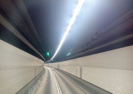 公路隧道摄影图图片