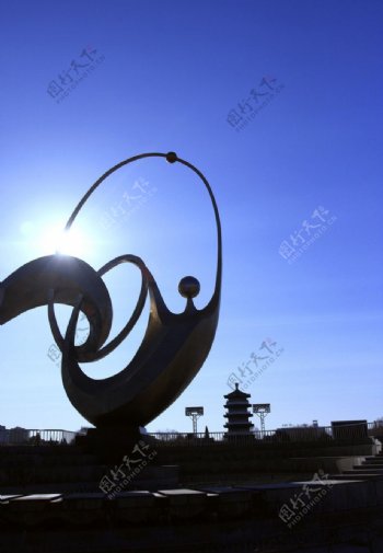 平谷世纪广场雕塑图片