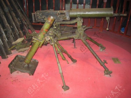 红军长征武器重机枪图片