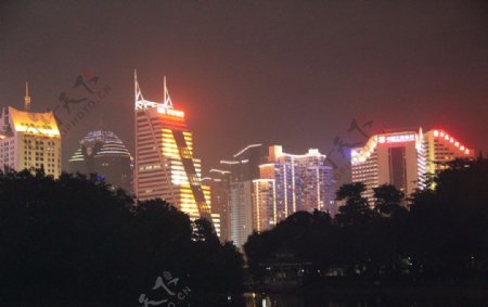 深圳夜景京基大厦图片