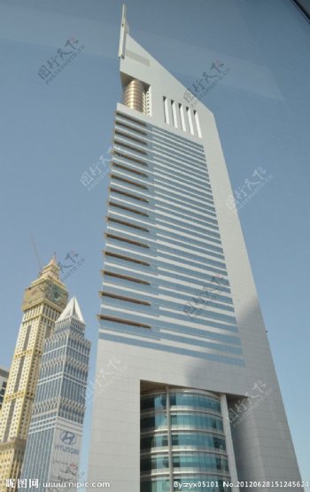 迪拜钢笔大厦图片