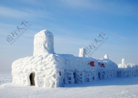 北极村大型雪雕图片