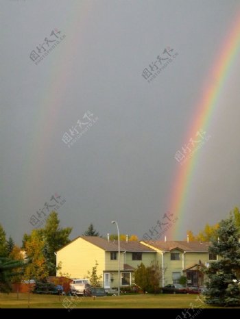 雨虹图片