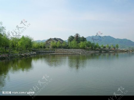 步云山温泉风景图片
