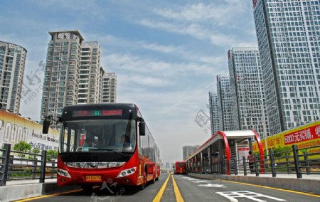 郑州快速公交图片