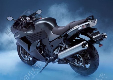 川崎ZZR1400摩托车图片