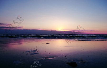 美丽的夕阳海景图片