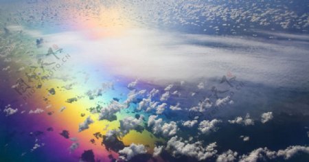 云朵彩虹唯美壁纸图片