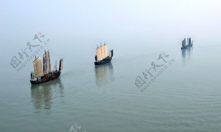 太湖帆船图片