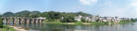 徽州古镇紫阳桥古村全景图片