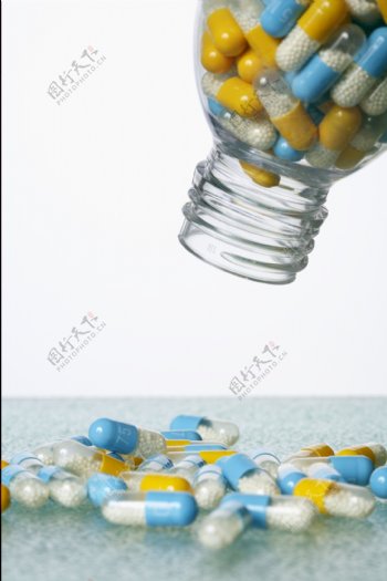 消炎药抗生素图片