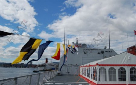 挪威南森级护卫舰图片