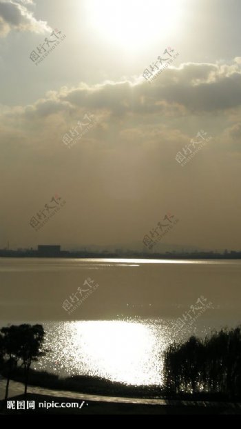 独墅湖夕阳图片