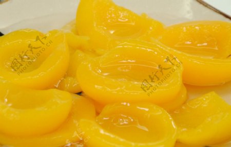 蜜汁黄桃图片