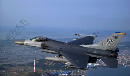 现代军事F16图片