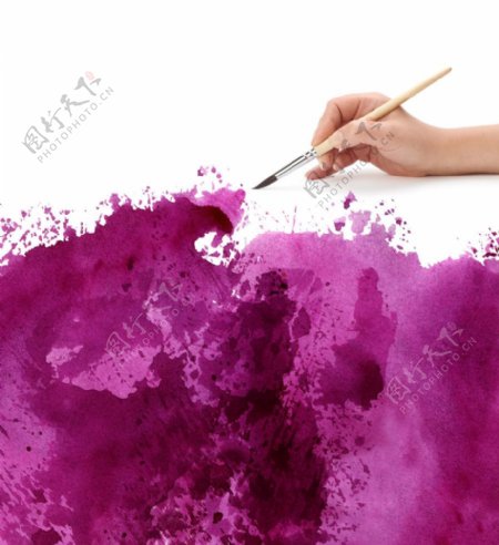 紫色时尚水粉水彩画笔画画图片