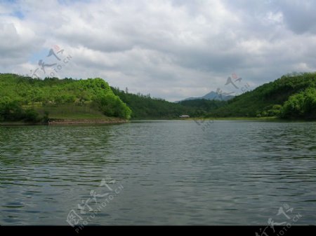 黄椅山山公园玄武湖图片